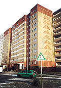 Elfgeschossiger Plattenbau Schorfheidestra&szlig;e 2-4
