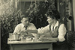 Fr&uuml;hst&uuml;ck auf dem Balkon 1958 mit Ehefrau Ellinor