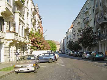 Blick in die Lehmbruckstraße (hieß früher Beymestraße)