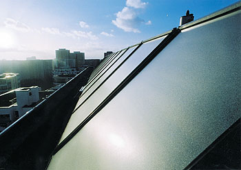 Solarkollektoren - 47000 Quadratmeter Solarkollektorfläche zählt Berlin insgesamt