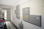 Briefk&auml;sten im Hausflur der Fennstra&szlig;e 35-37