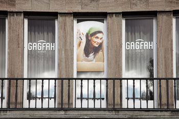 Bürofenster mit Gagfah-Logo