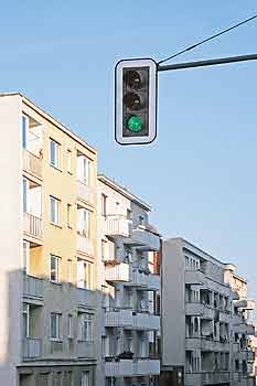 Ampel zeigt Grün im Bezirk Neukölln