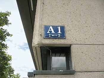Planquadrate als Hausnummern in Mannheim - hier Quadrat A1