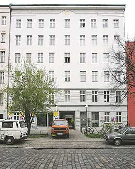Ehemaliges Atze Brauner-Objekt - Wohnhaus Reichenberger Straße 114