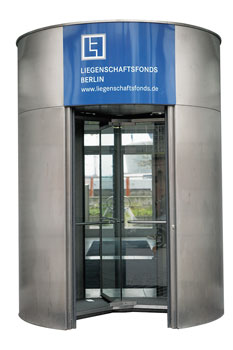 Eingangstür zum Liegenschaftsfonds Berlin