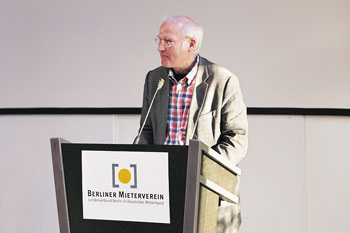 Dr. Franz Schulz auf der Delegiertenversammlung des Berliner Mietervereins