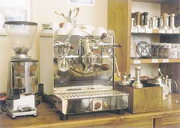 Espressomaschine - ohne automatische Abschaltfunktion, ein Stromschlucker!