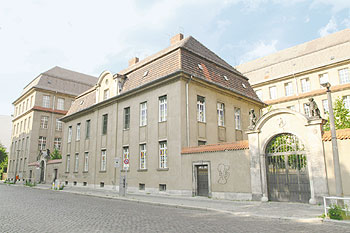 Pettenkofer Schule in Friedrichshain - Hoffmanns kommunale Bauten zu Anfang des 20. Jahrhunderts