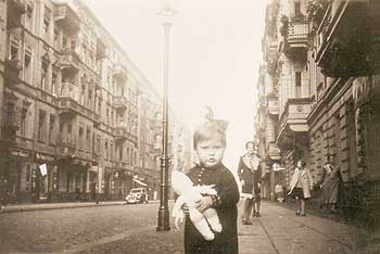 Straßenszene aus der Beymestraße, 1920