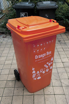 Abfalltonne 'Orange Box'