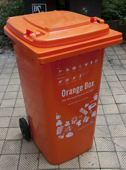 Die Orange Box der BSR