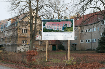 Dachgeschossausbau in denkmalgeschützter Siedlung in Zehlendorf
