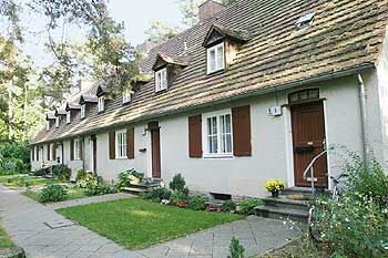 NS-Wohnungsbau in Krumme Lanke: steile Dächer