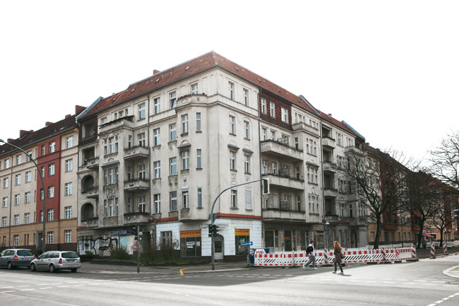 Wohnhaus Bornholmer, Ecke Jülicher Straße