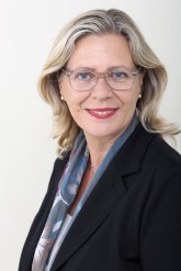 091516-b-sibyll-klotz Sibyll Klotz (Bündnis 90/Die Grünen) ist Bezirksstadträtin für Gesundheit, Soziales und Stadtentwicklung in Tempelhof-Schöneberg