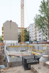 Baustelle für einen Neubau in der Eckertstraße 3-5