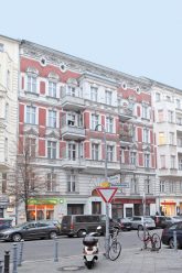 Altbaufassade der Schöneberger Winterfeldtstraße 35