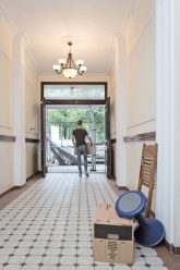 Auszug aus Haus, das modernisiert wird Auszug aus Haus, das modernisiert wird