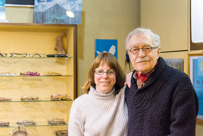 Kiez-Optiker Golücke und Mitarbeiterin Kiez-Optiker Golücke und Mitarbeiterin