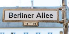 Straßenschild 'Berliner Allee'