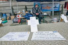 Mahnwache vor dem Roten Rathaus