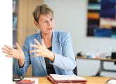 Sozialsenatorin Elke Breitenbach Sozialsenatorin Elke Breitenbach