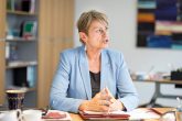 Sozialsenatorin Elke Breitenbach Sozialsenatorin Elke Breitenbach