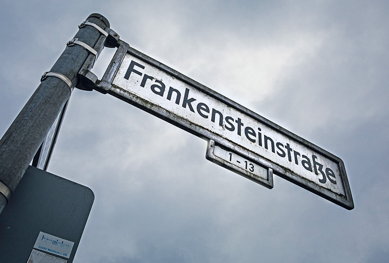 Straßenschild ,Frankensteinstraße‘