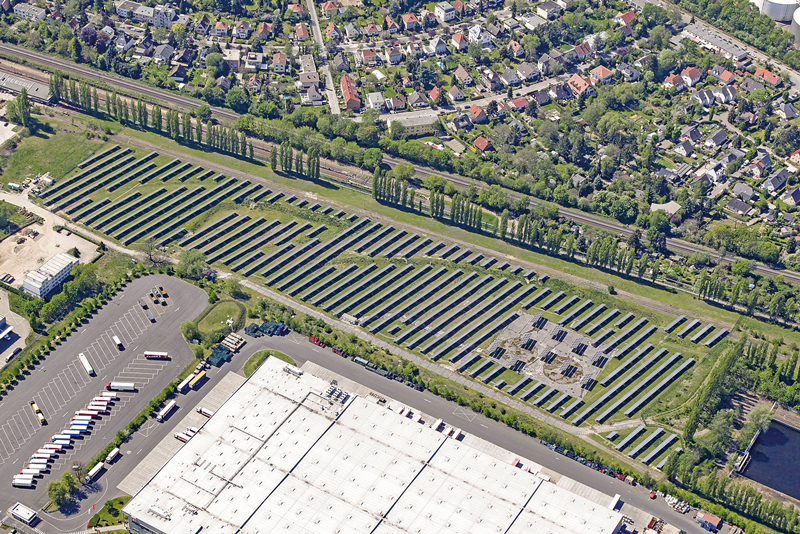 Luftbild vom Solarpark Mariendorf