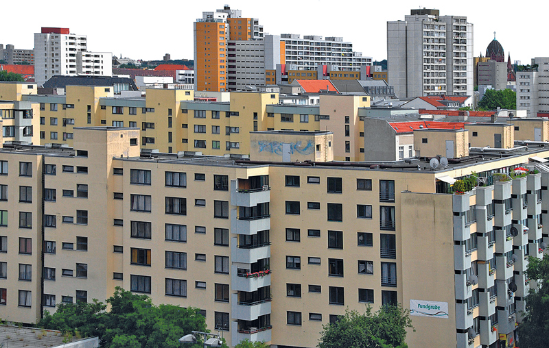 Blick über Sozialwohnungen aus unterschiedlichen Förderprogrammen und Förderjahren in Kreuzberg Blick über Sozialwohnungen aus unterschiedlichen Förderprogrammen und Förderjahren in Kreuzberg