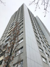 Wohnhochhaus im Allende-Viertel in Berlin-Köpenick