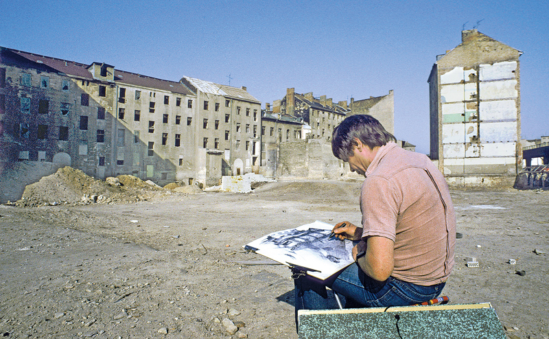 Kahlschlagsanierung Ende der 70er Jahre in Kreuzberg