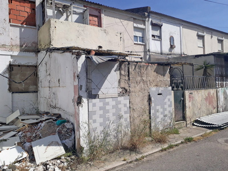 Verwahrloste Häuser im Stadtteil Boa Vista
