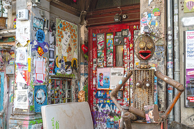Eingang zur Kastanienallee 86 Eingang zur Kastanienallee 86