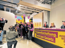 Vorstellung des Volksbegehrens für ein Vergesellschaftungsgesetz