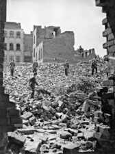 Zerbombtes Berlin 1945