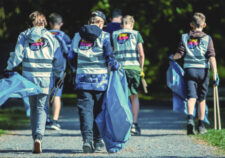Freiwillige beim Cleanup Day