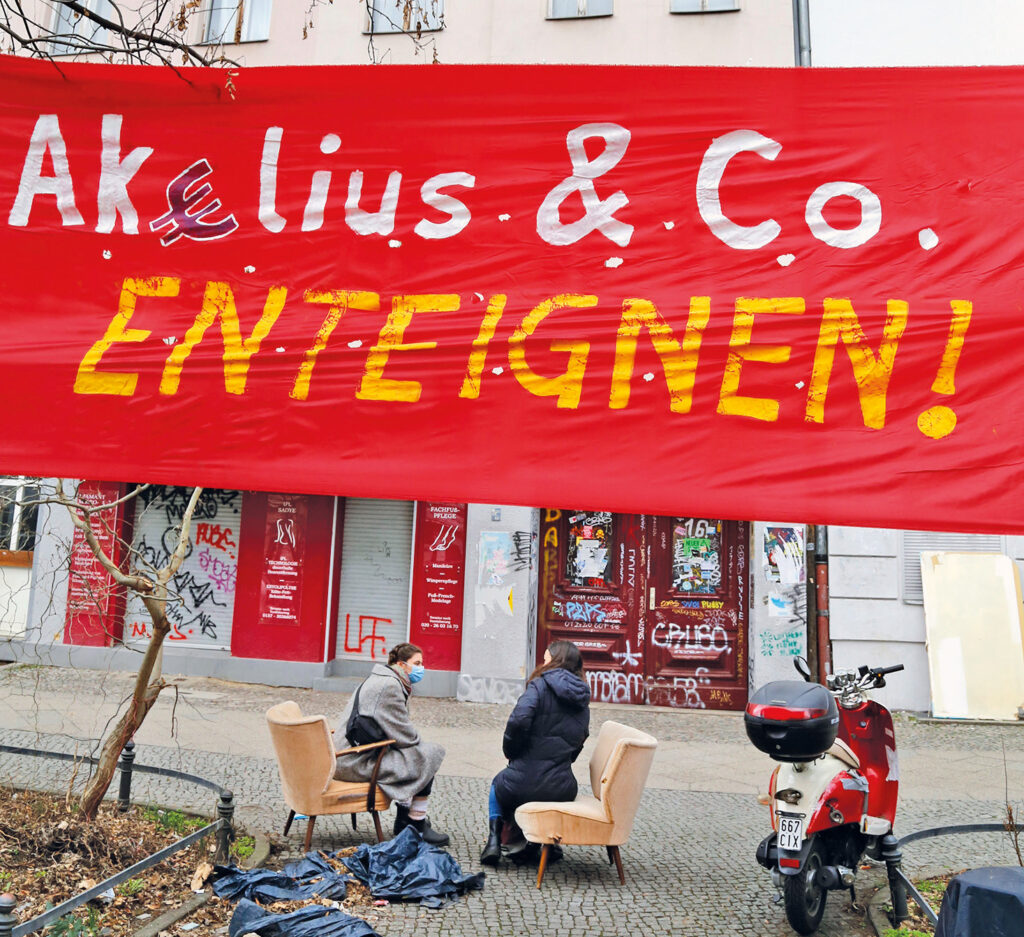 Banner: Akelius & Co. enteignen!